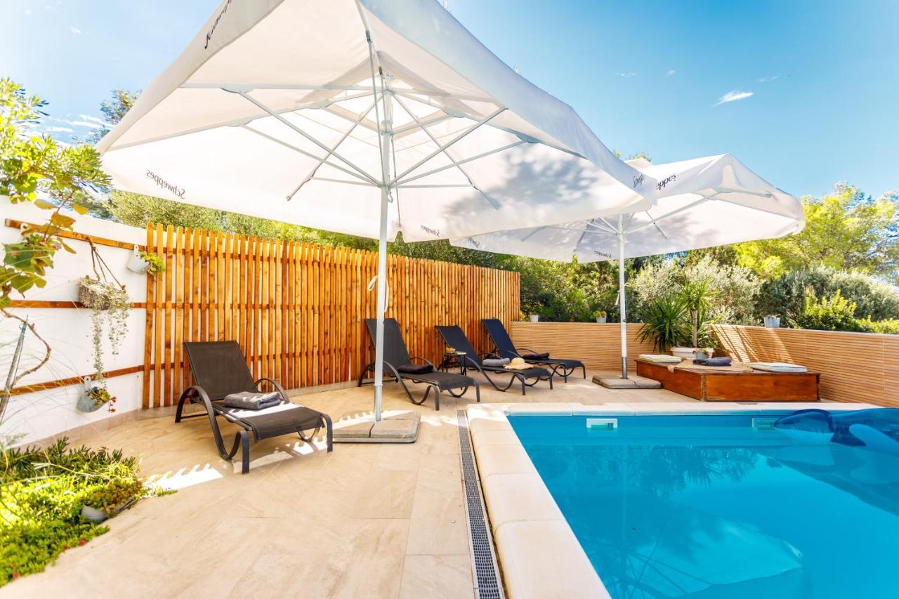 Nono Jure , Private Pool & Sauna ميلنا المظهر الخارجي الصورة